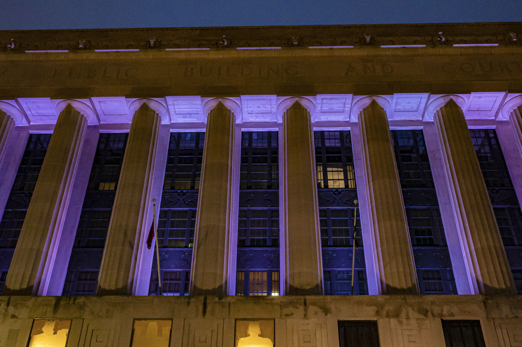 Metro Council Approves Employee Pay Hike in $3.8 Billion Budget